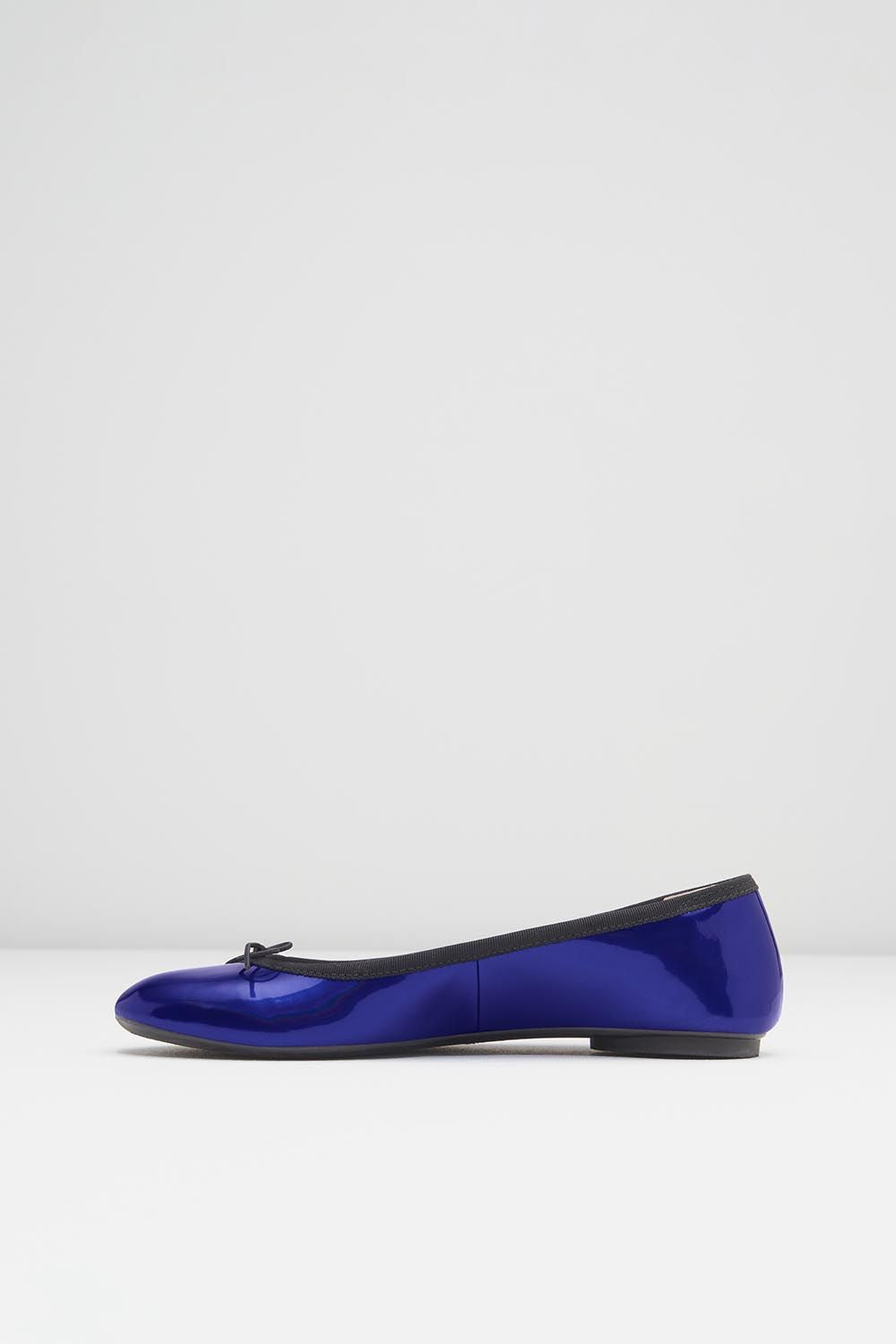 Ladies Amalthea Ballet Flats